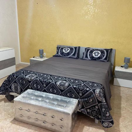 פלרמו Casa Vacanza Giusi מראה חיצוני תמונה